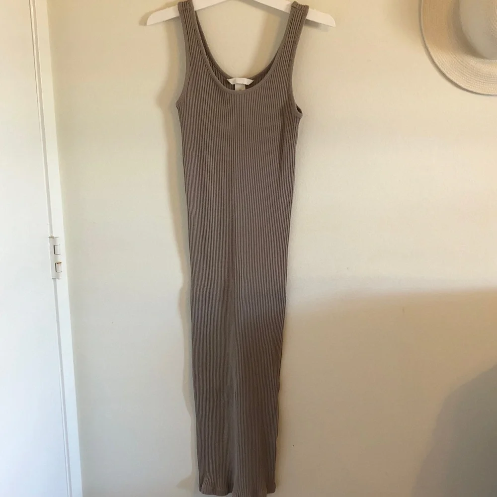 EUC H&M bodycon knit dress size S - Picture 1 of 5